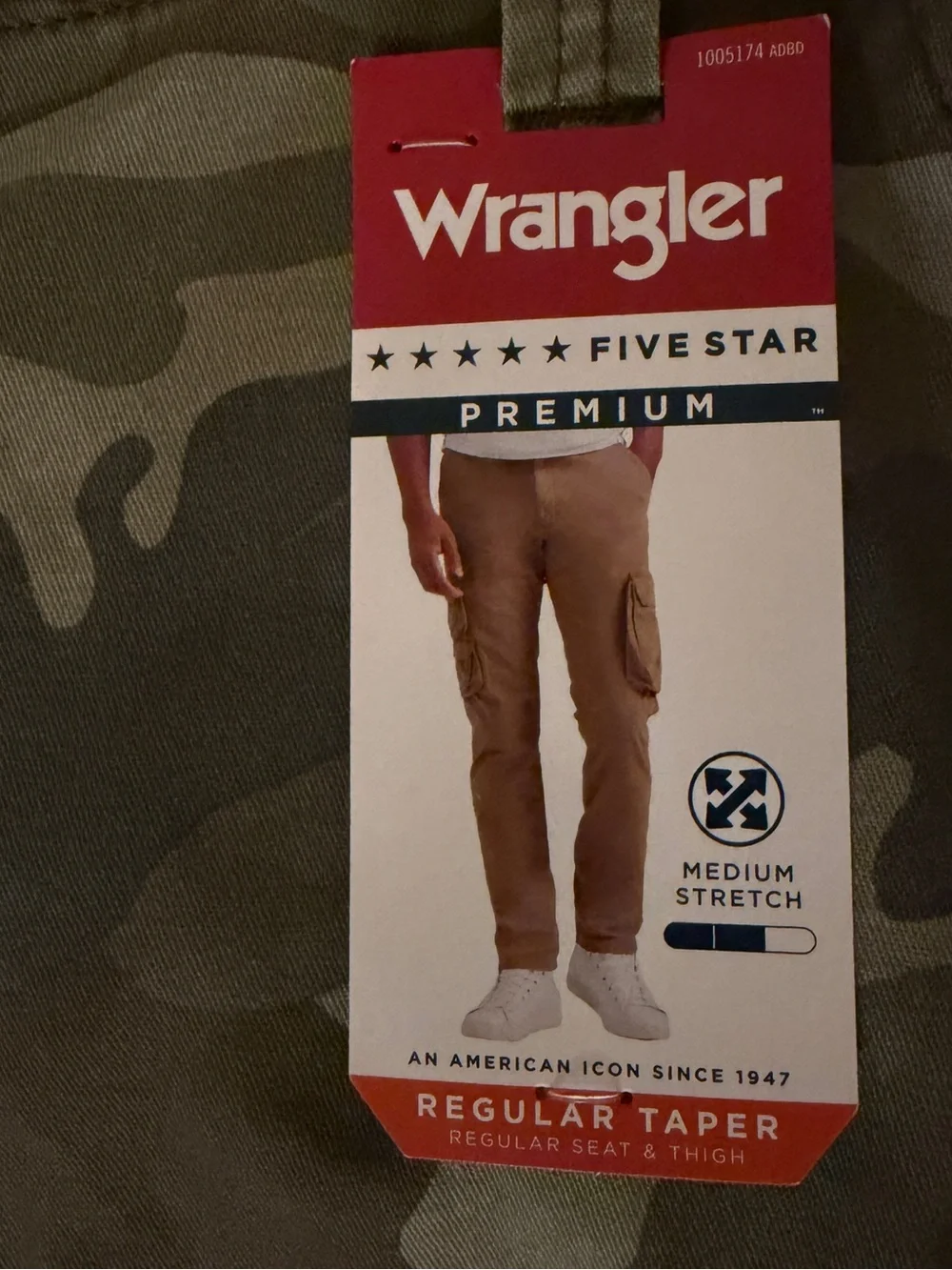 Wrangler Men's Cargo Pants Size 40x32 Camo Medium Stretch Taper Leg Regular Fit